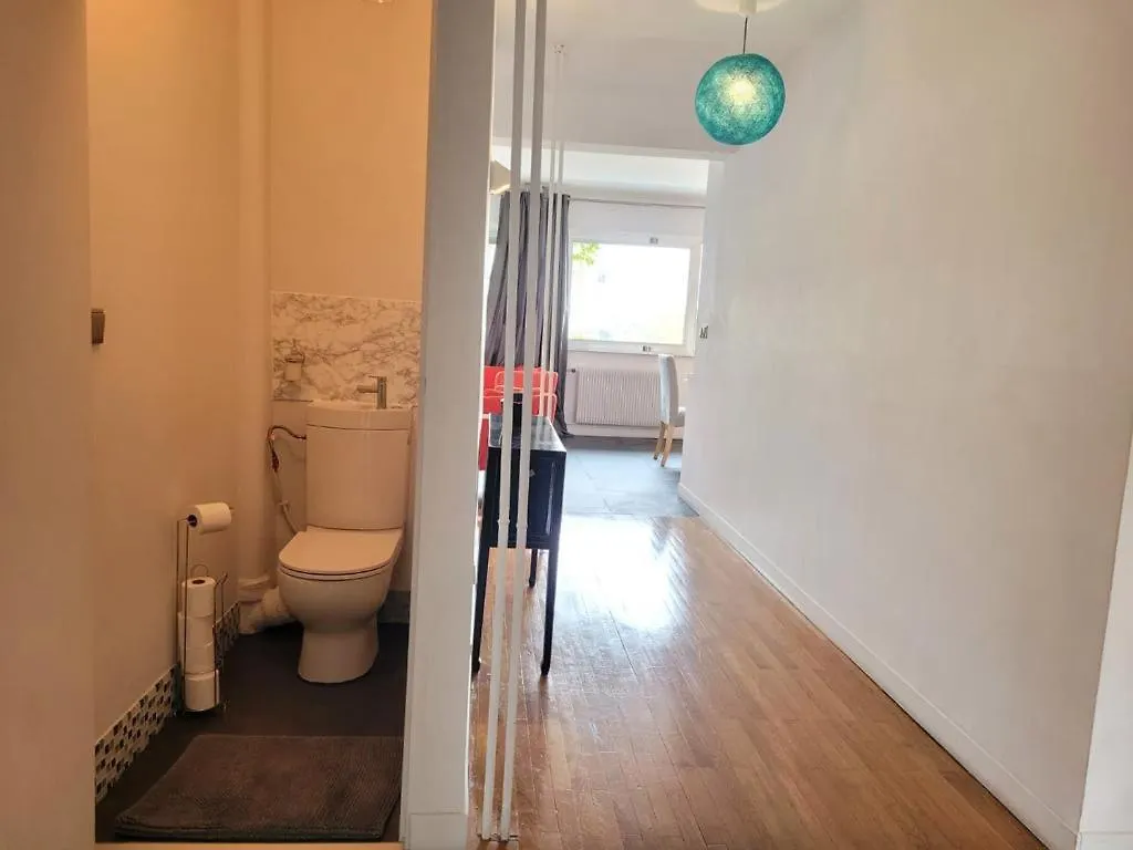 Apartament Eiffel Tower - Luxury 2 Bedroom Paryż